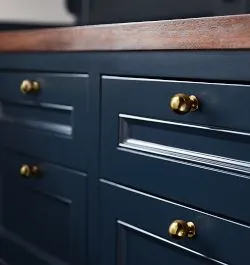 Furniture Knobs